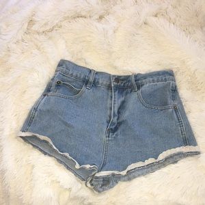 High waisted Jean shorts👖